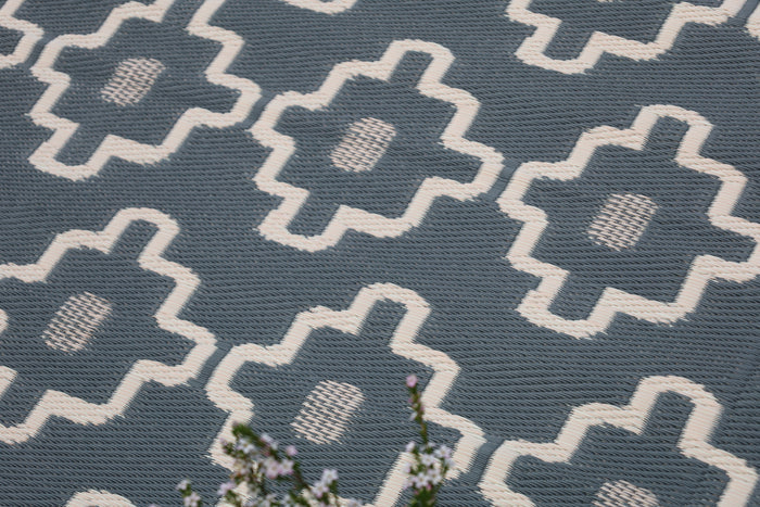 Copenhagen Modern Recycled Plastic Reversible Large Rug - Fab Habitat , Recycled Plastic Rugs & Mats,