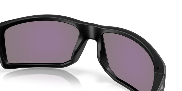 oakley-0oo9470-947007-6217-sunglasses
